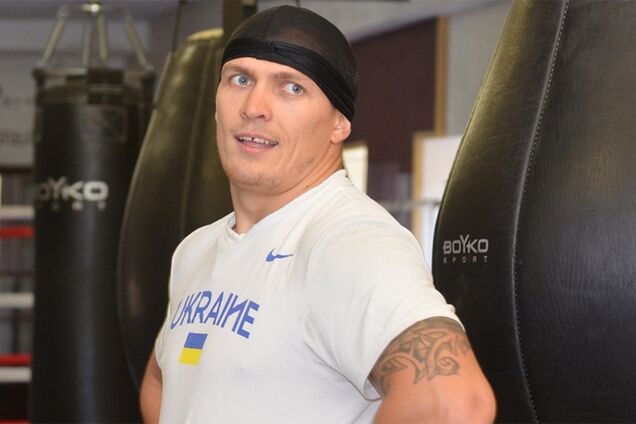 Усик проведет в Киеве серию спаррингов с бывшим соперником Кличко