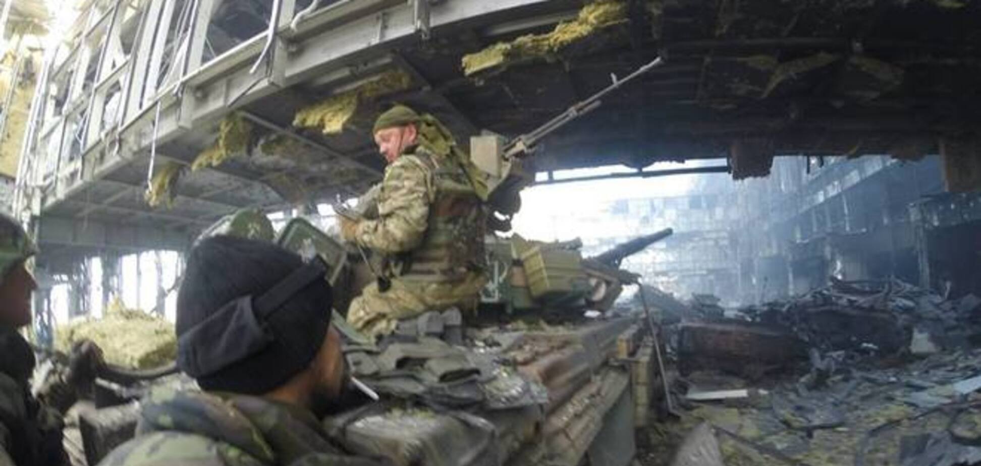 Силы АТО зачистили старый терминал донецкого аэропорта и продвинулись вперед