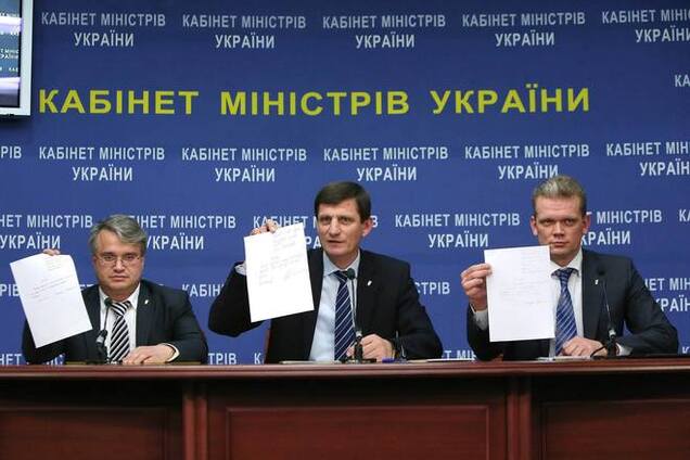 Министры от 'Свободы' ушли из правительства Яценюка: опубликованы фото