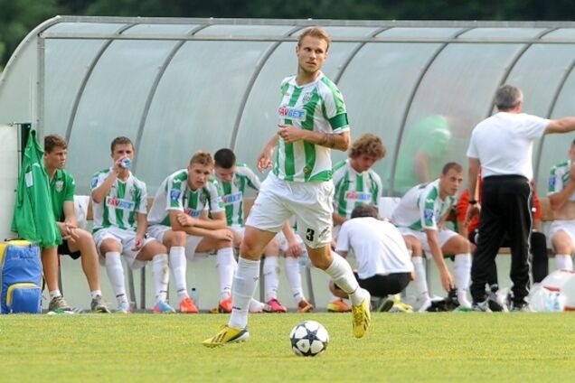 Лучший бомбардир 'Карпат' заявил об уходе из клуба