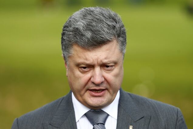 Порошенко заявил о массовом перебрасывании войск со стороны России