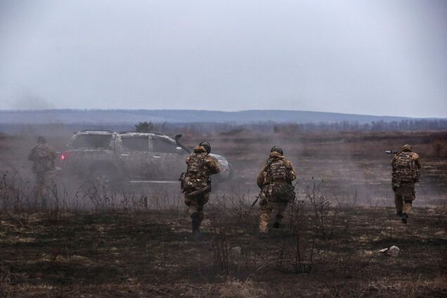 Боевики ранили 5 защитников донецкого аэропорта, украинские военные уничтожили 20 террористов