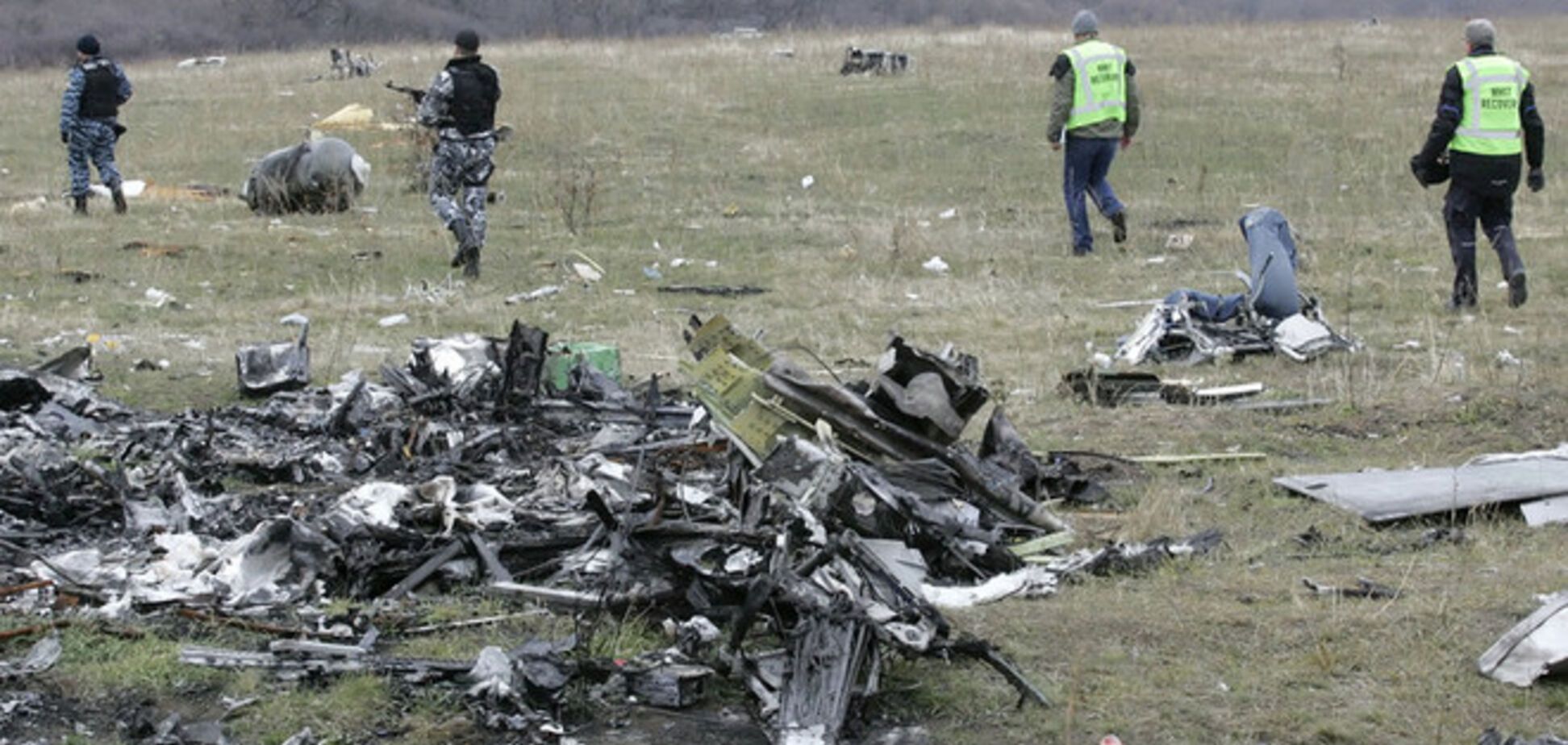 Авиакатастрофу Boeing-777 на Донбассе решили расследовать до августа 2015 года