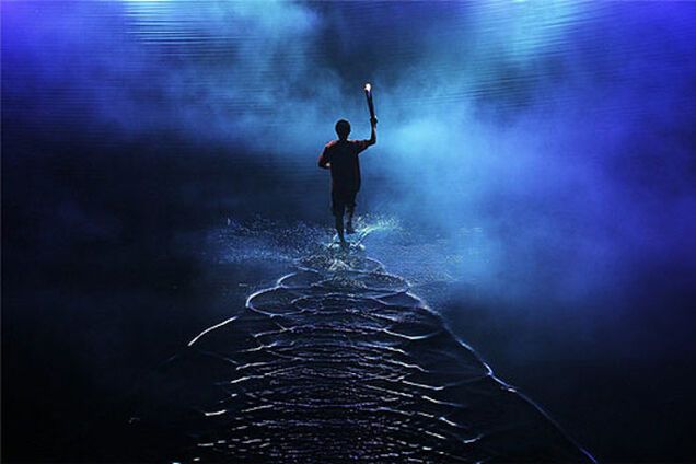 Исчезают люди, которые способны мыслить без помощи телевизора, а надежда только на них