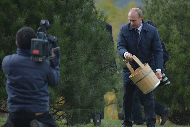 'Мочить в сортире' - единственное, что Путин умеет