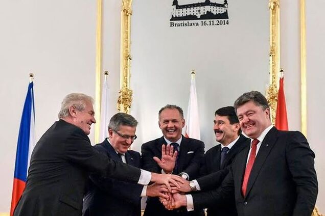 Вышеградская четверка признала захват Крыма агрессией со стороны России