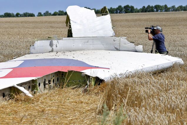 На месте крушения Boeing-777 на Донбассе найдены новые останки тел