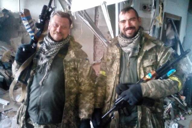 'Маршал' выложил в сеть новые фото из жизни 'киборгов' в донецком аэропорту