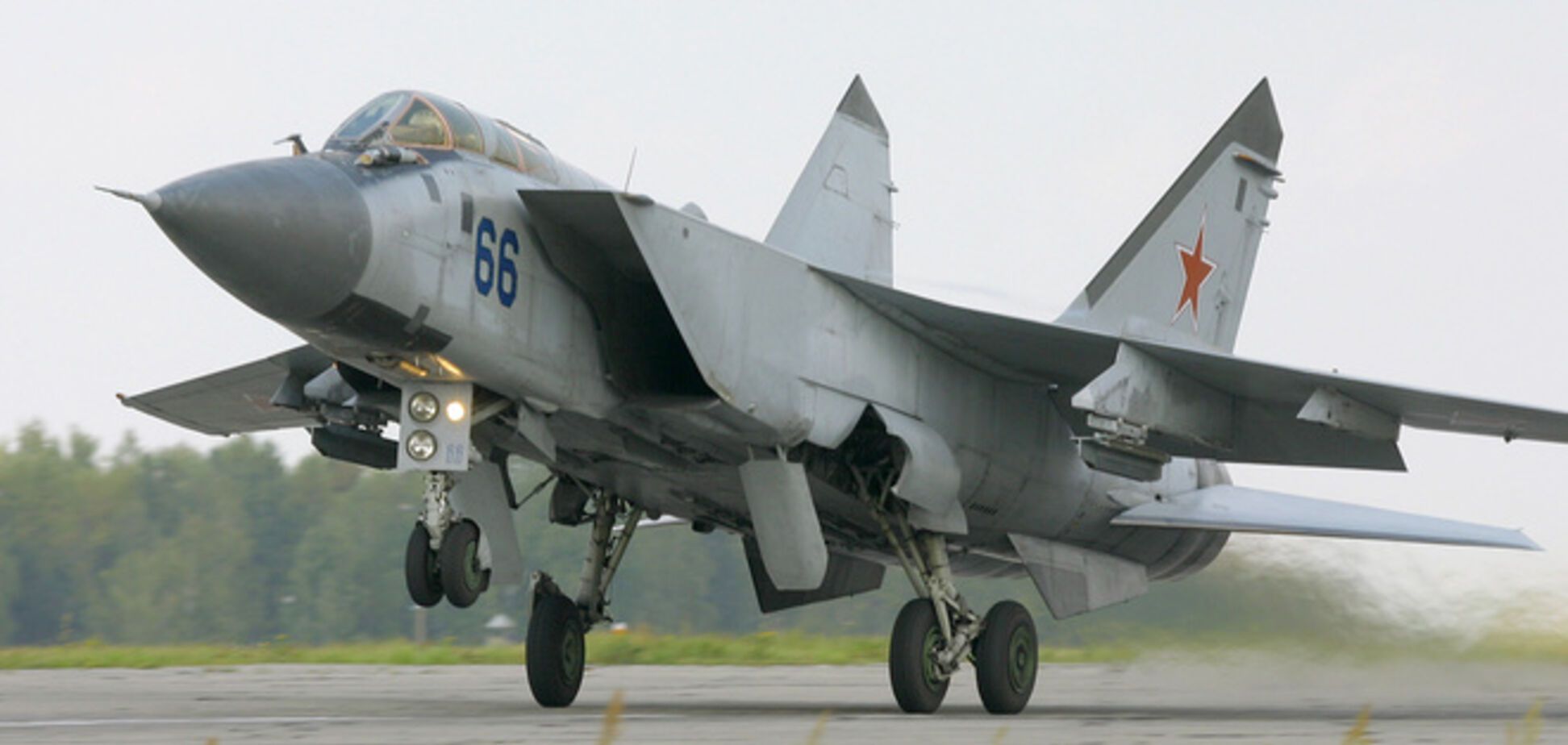 Россия разместила боевую авиацию близ границы с Украиной: опубликованы фото и документы