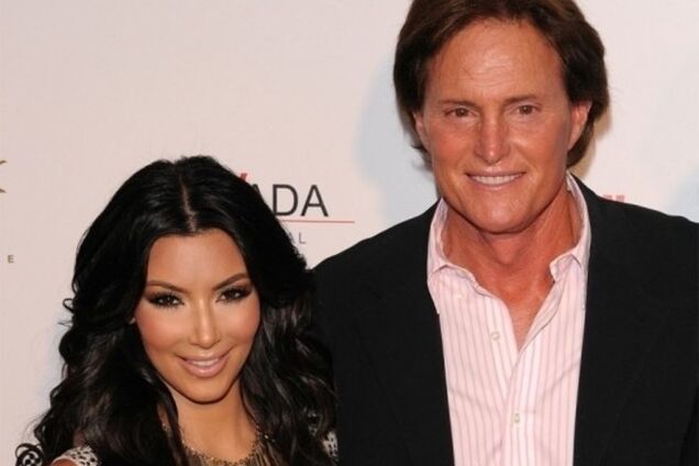 Отчим Ким Кардашьян решил стать… женщиной