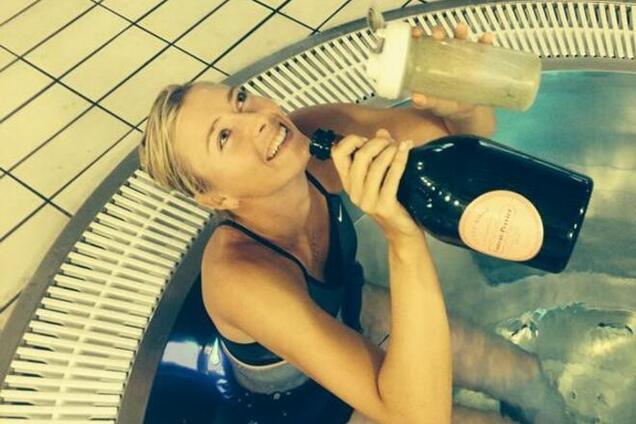 Шарапова рассказала о своих 'интимных' отношениях с водкой