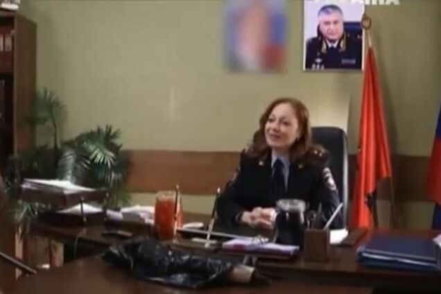Український телеканал заретушував портрет Путіна в серіалі 'П'ятницький'