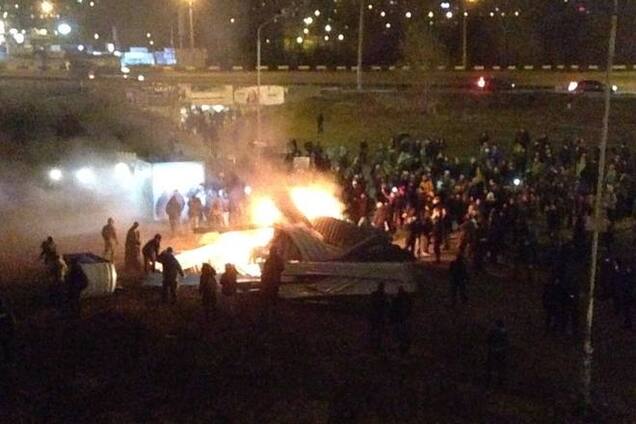 Столкновения на киевской стройке: милиционер получил химическое отравление