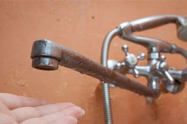 На Черкасщине крупный город остался без воды из-за долгов водоканала