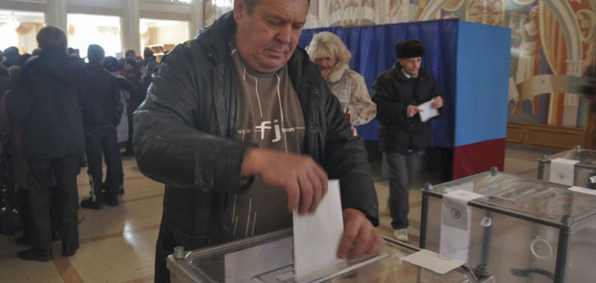 Постпред Украины в ООН назвал 'выборы' террористов 'дешевым спектаклем'
