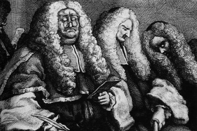 Люстрировать судей не конституционно?