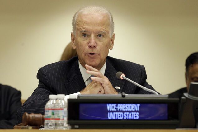 Вице-президент США Байден прибыл в Украину