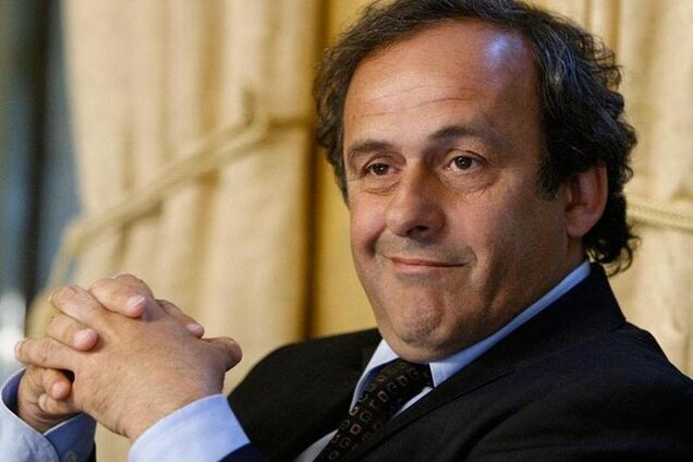 Платини хочет уговорить Порошенко 'сдать' крымские клубы России - СМИ