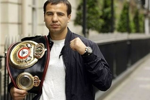 Украинский боксер поделился прогнозом на чемпионский бой Ломаченко