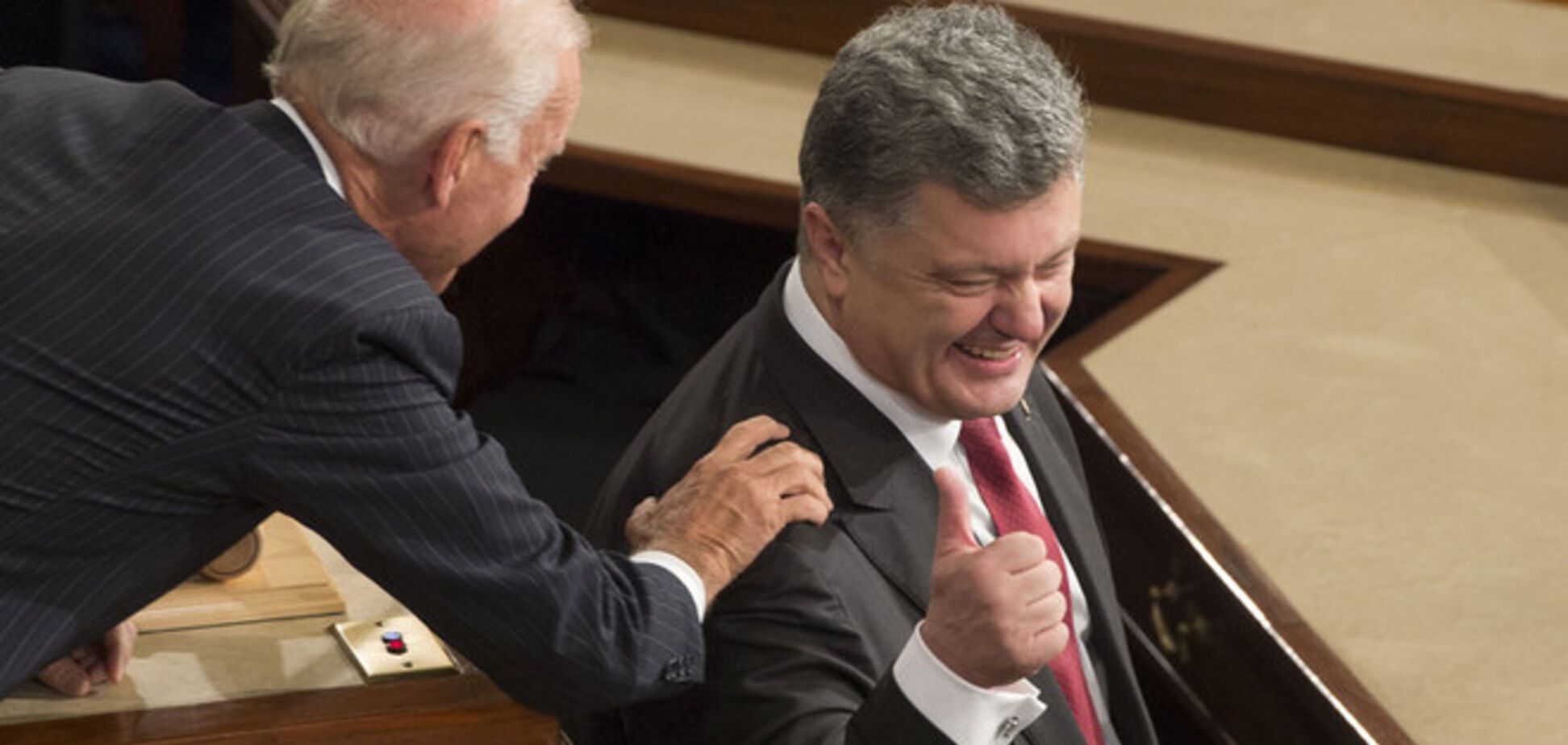 $20 млн на реформы, еще $3млн – на переселенцев: США поможет Украине материально