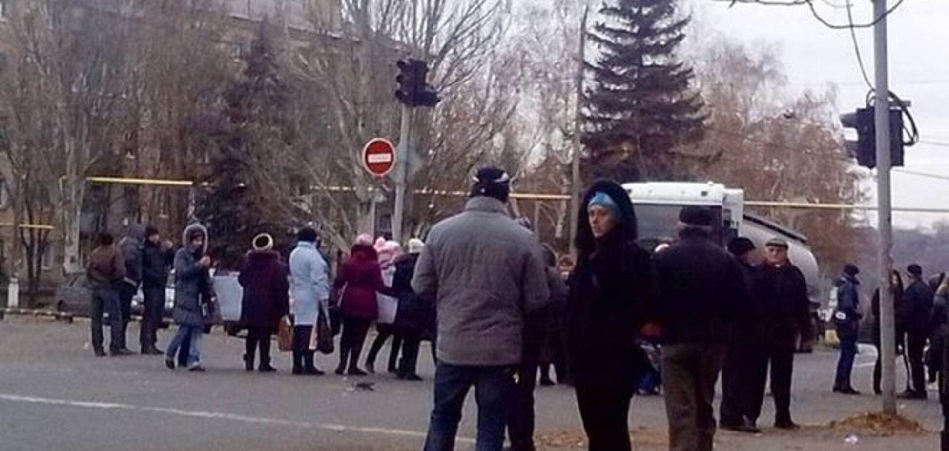 Жители оккупированных территорий Донбасса выйдут на протест против 'ЛНР' и 'ДНР'