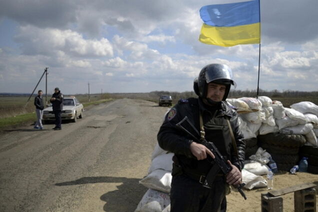 В Волновахе боевикам не дали взорвать блокпост АТО