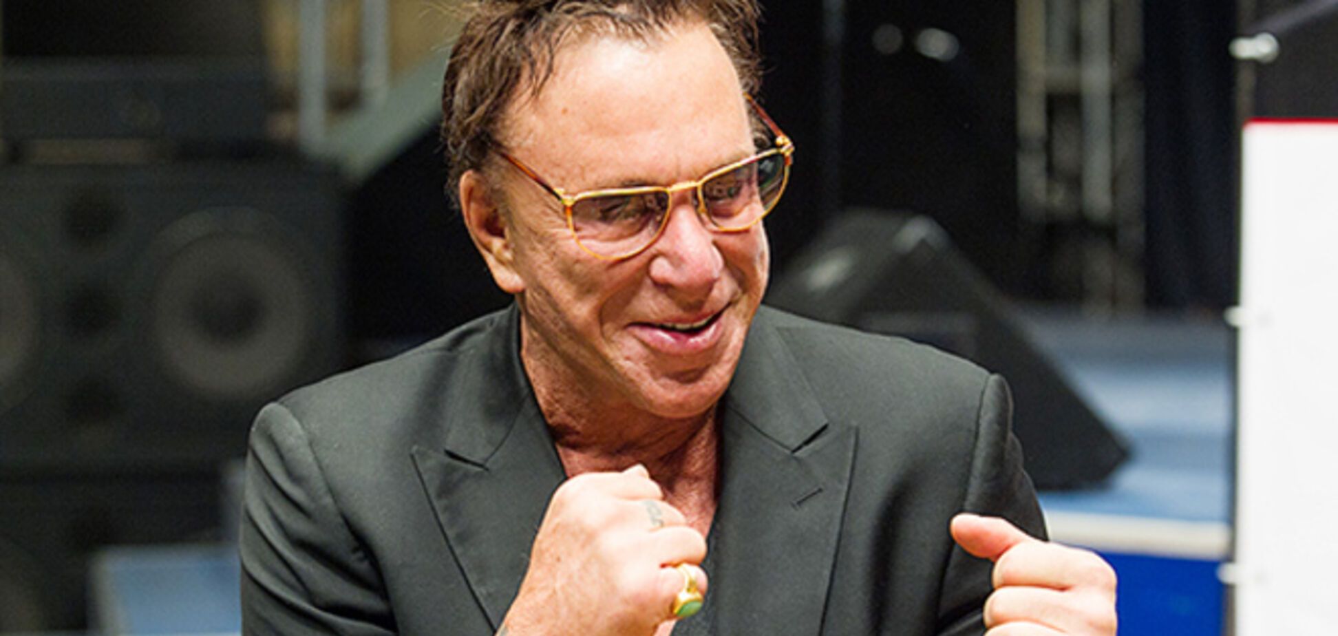 Легендарный Микки Рурк намерен провести бой в Москве