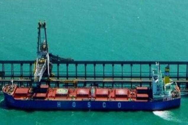 В Мариуполь прибыл уголь из Австралии