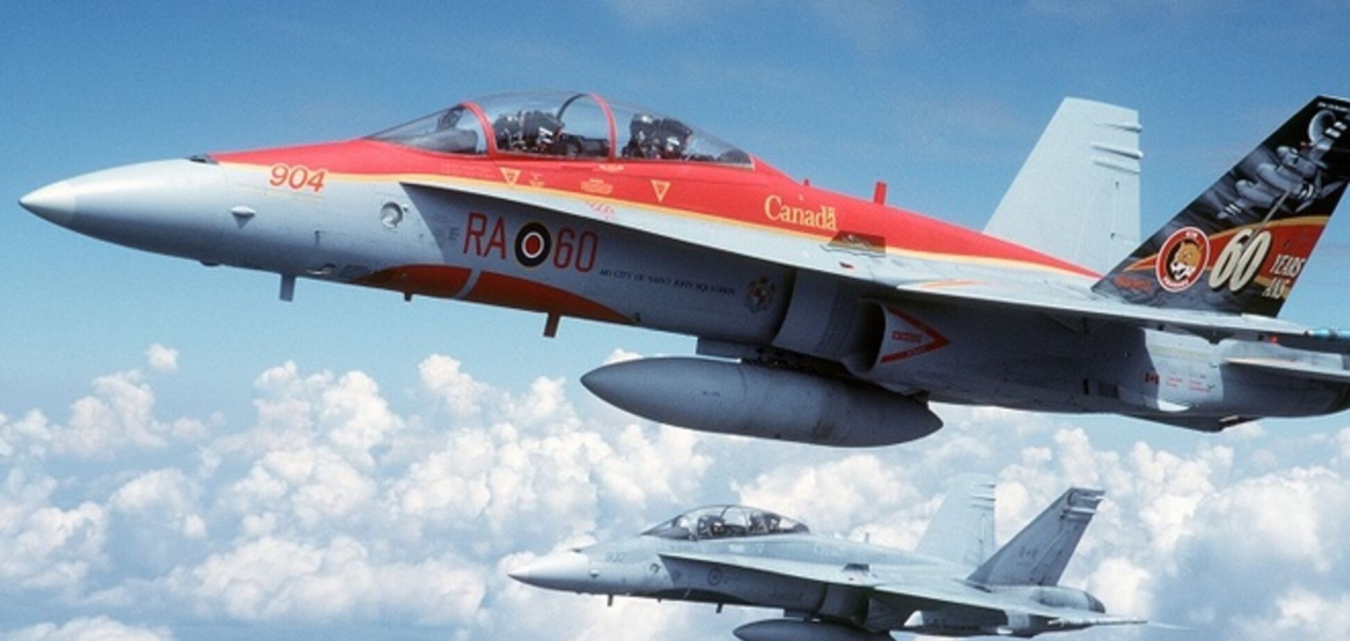 Украина отказалась от нескольких десятков канадских истребителей F-18