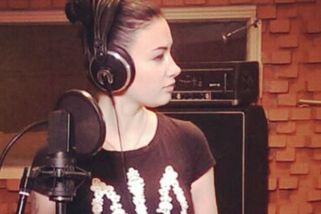 В честь годовщины Майдана Приходько сделала татуировку в форме сердца