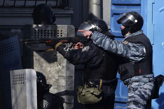 Суд на два месяца продлил арест беркутовцу, подозреваемому в расстрелах на Майдане