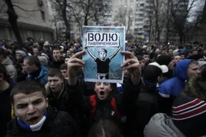 Реабилитированным после Майдана отцу и сыну Павличенко пригрозили новыми уголовными делами