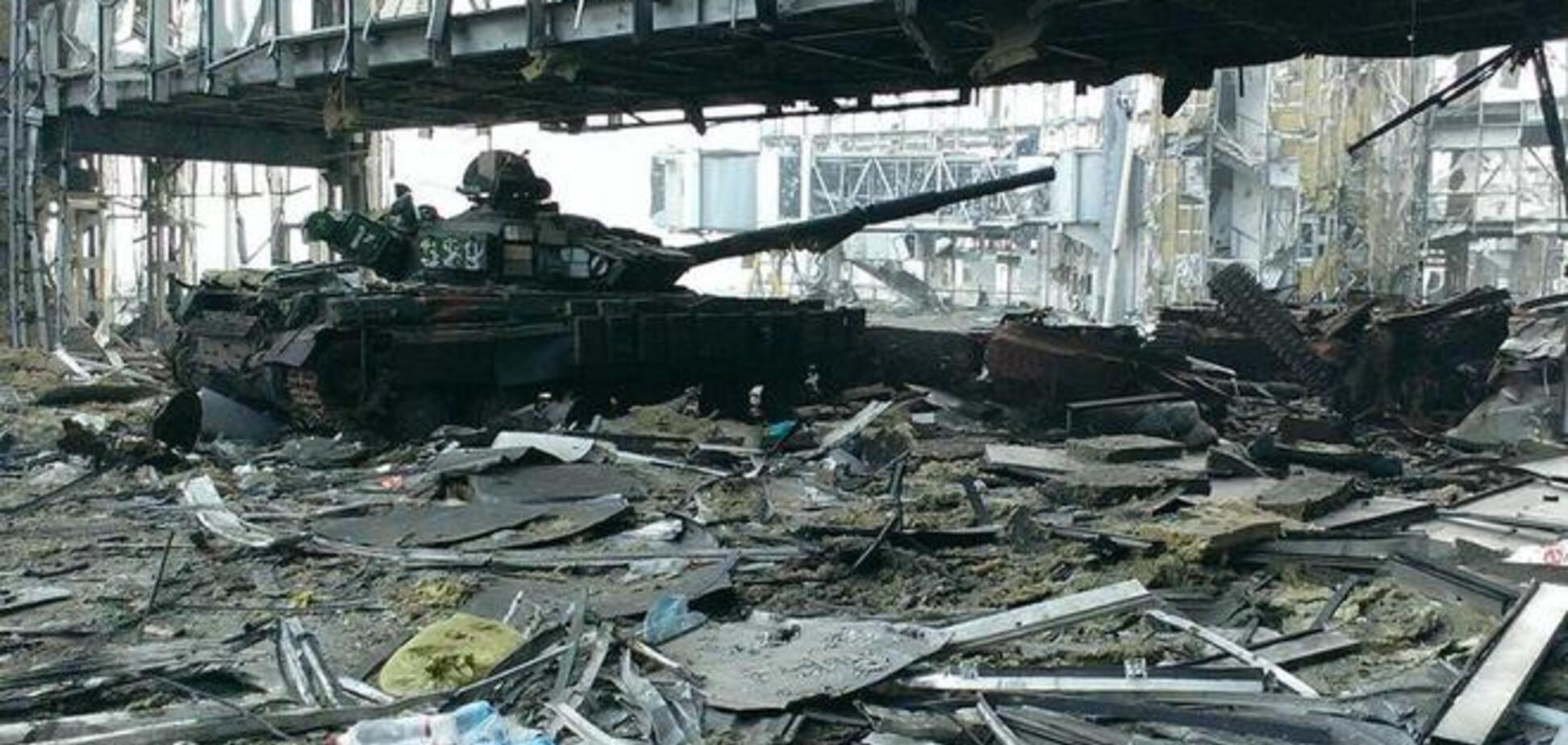 'Киборги' отбили атаки боевиков на донецкий аэропорт