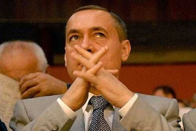 СМИ разузнали, как 'Вышки Бойко' оказались 'вышками Мартыненко'