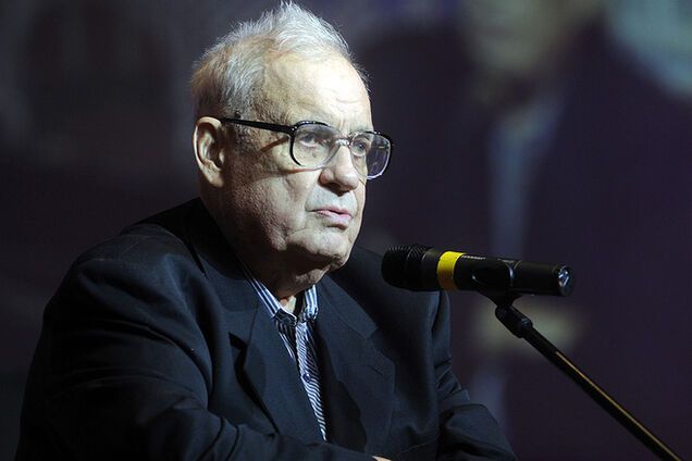 Эльдар Рязанов в реанимации в тяжелом состоянии - СМИ