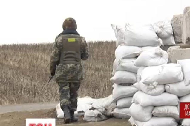 Российские военные не хотят воевать и просто 'убивают время' - разведчики