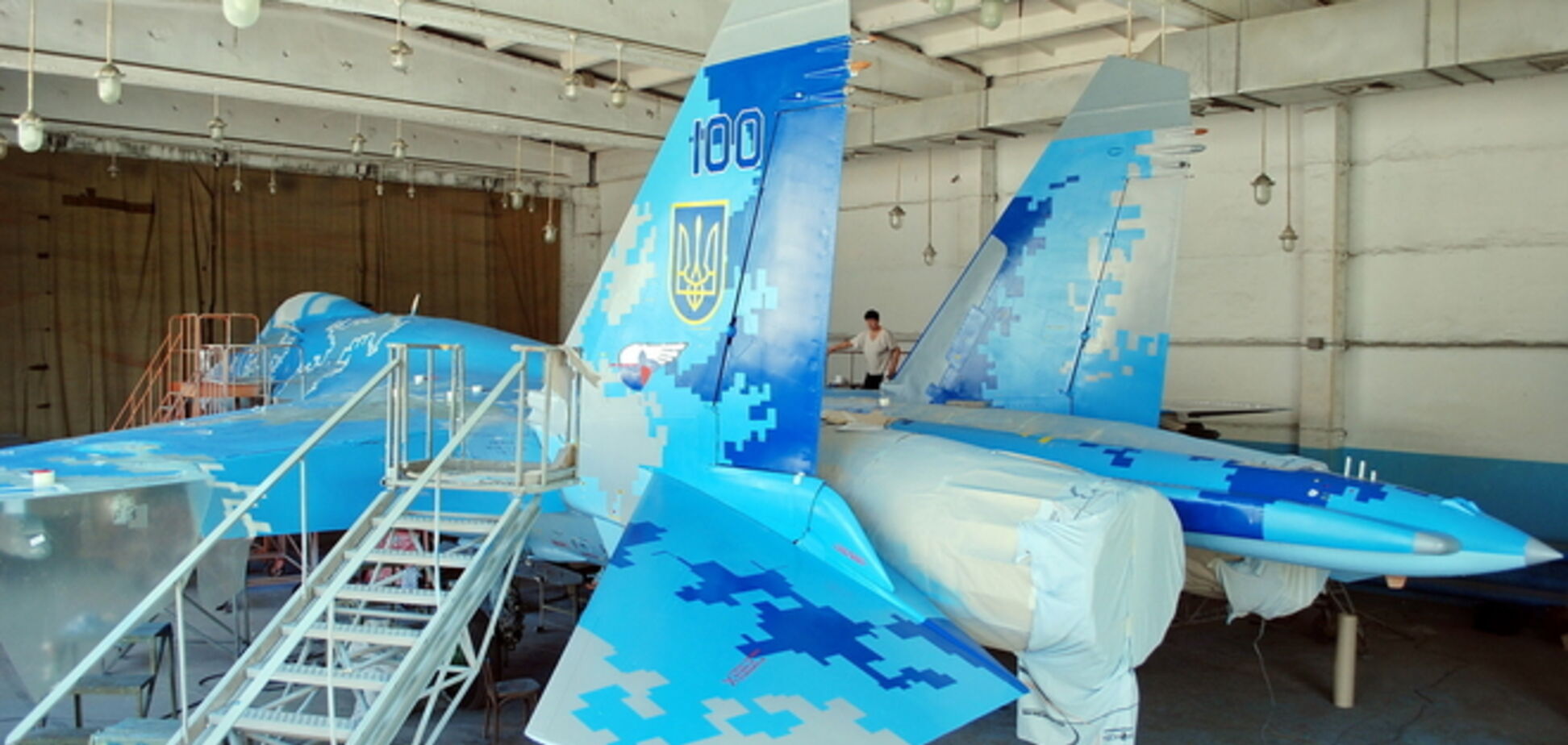 В Николаеве спецслужбы России пытались угнать украинский военный самолет 
