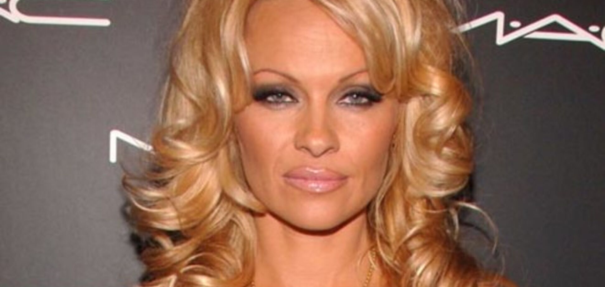 Памела Андерсон намерена стать американским политиком