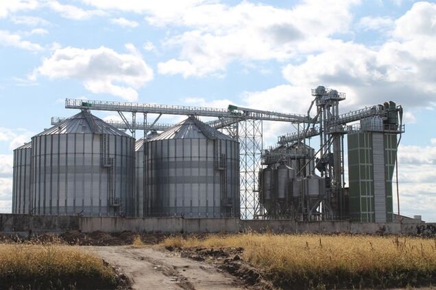 Ukrlandfarming будет экспортировать зерно в Европу из перевалочного комплекса в Львовской области