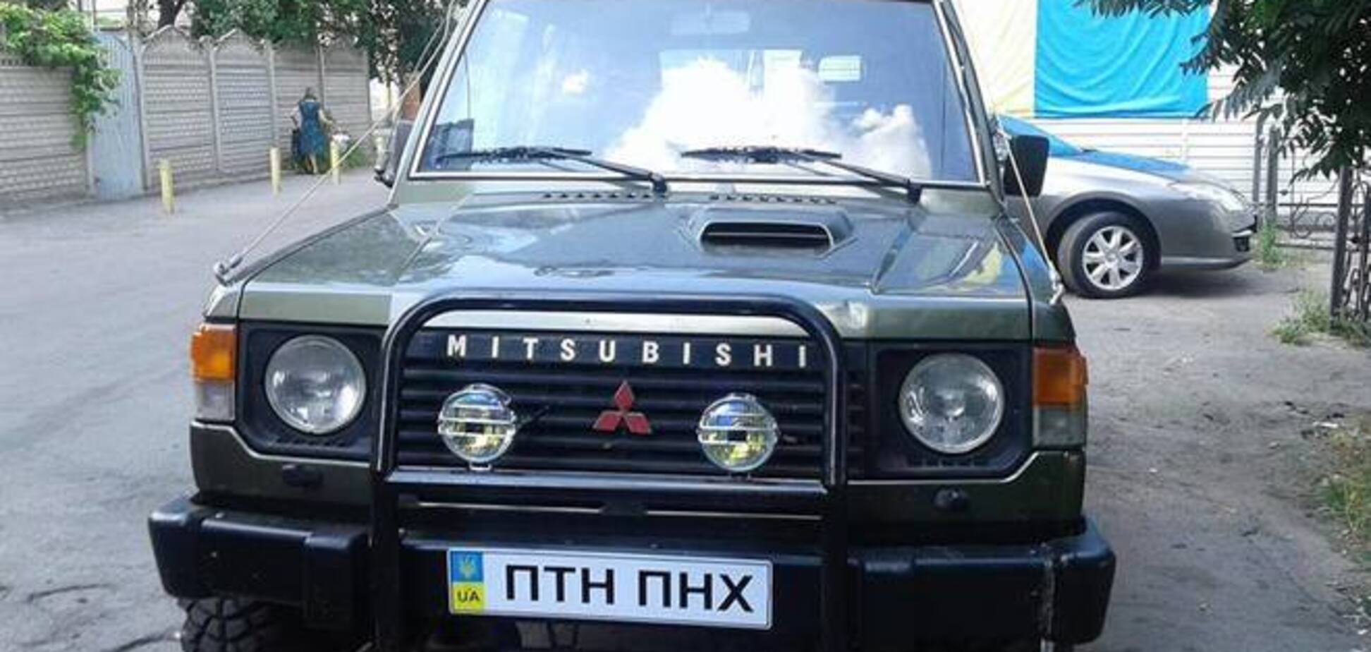 В Днепропетровске штрафовали водителей за номера с Путиным