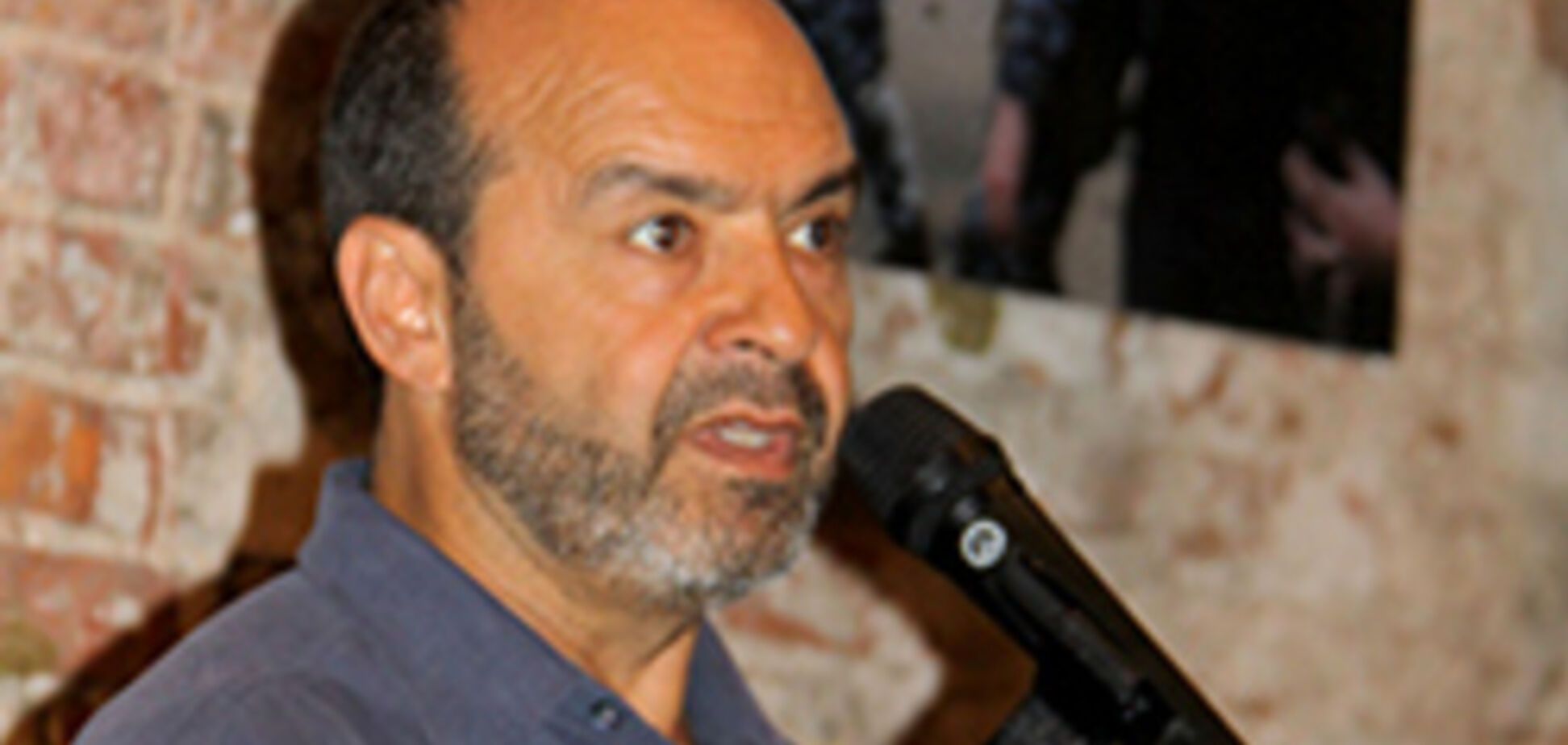 Мало, наверное, гоняли либералов. Надо бы дозу увеличить