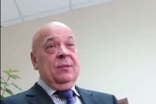 Боевики 'ЛНР' выдали бюджетникам по 150 гривен фальшивыми червонцами