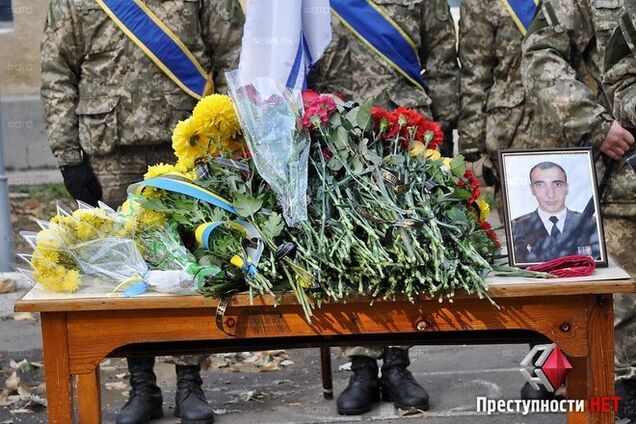 На Харьковщине похоронили 31-летнего морпеха из Перевального