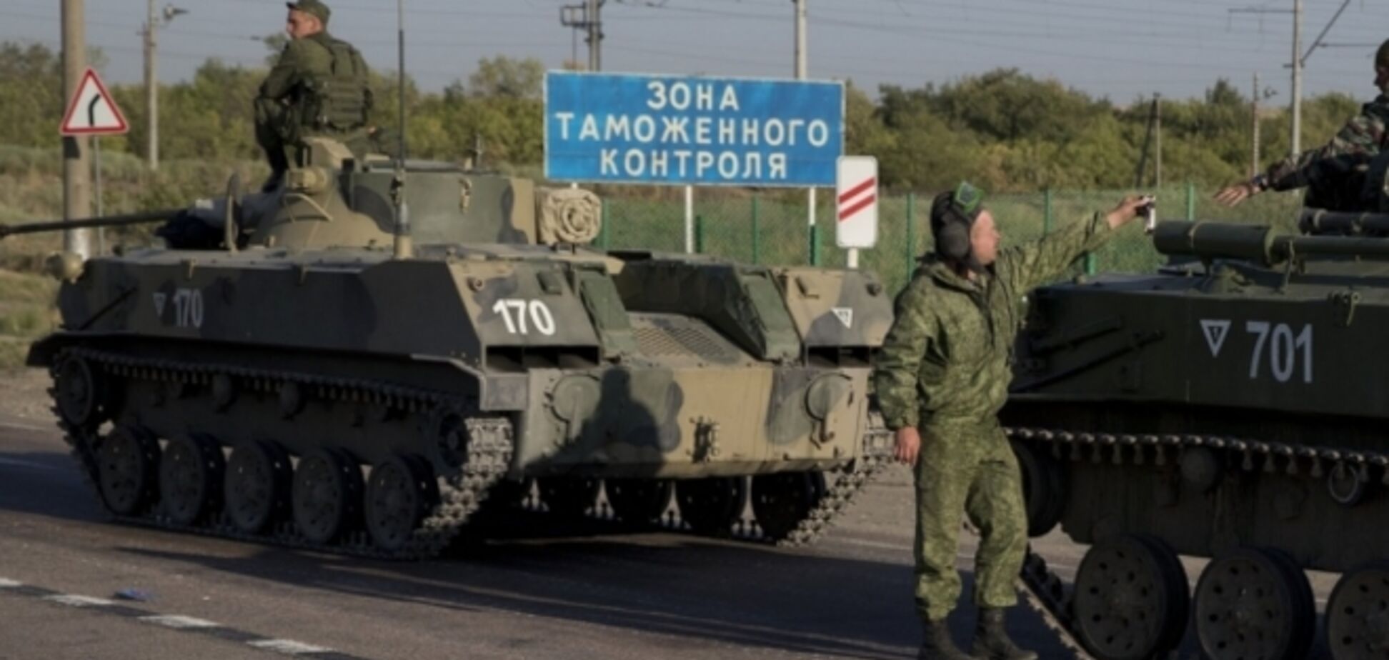 Росія третю ніч поспіль перекидає в Україну свої війська - журналіст