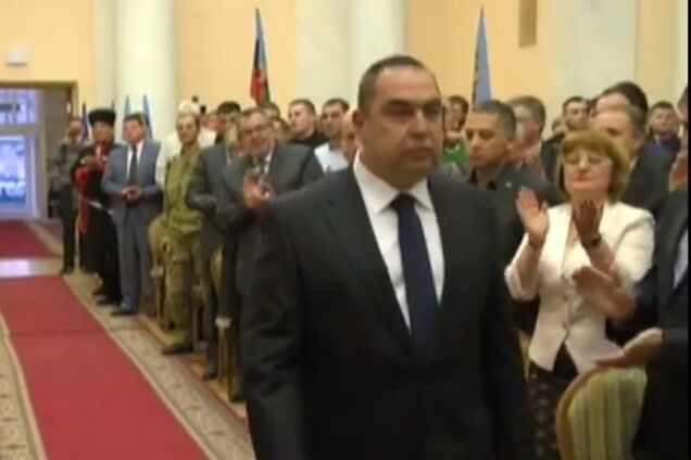 Два заступника мера Луганська аплодували 'коронації' ватажка 'ЛНР' Плотницького