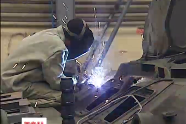 На Киевском бронетанковом заводе у танков пропали запчасти