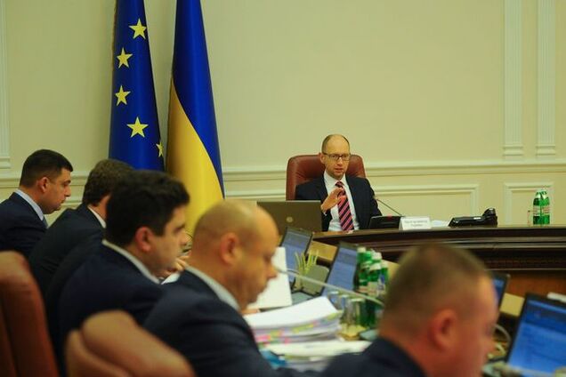 Никто из 'квотно-земляческого' правительства больше не должен попасть в Кабмин – Томенко