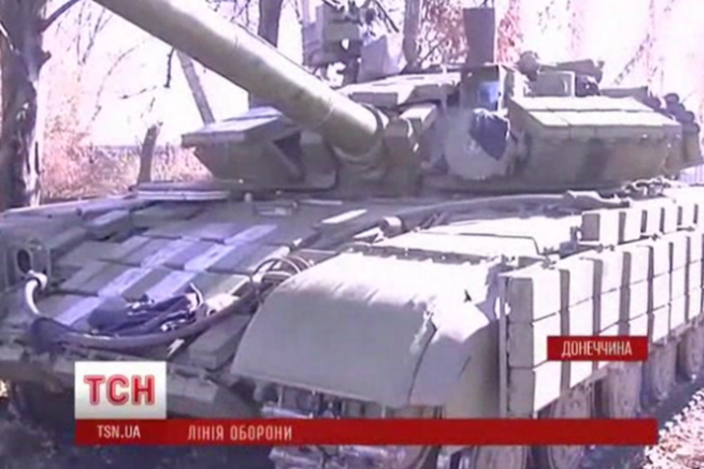 С приветом Путину: оборону Мариуполя усилили танками Т-64 и 152-миллиметровыми пушками Д-30 