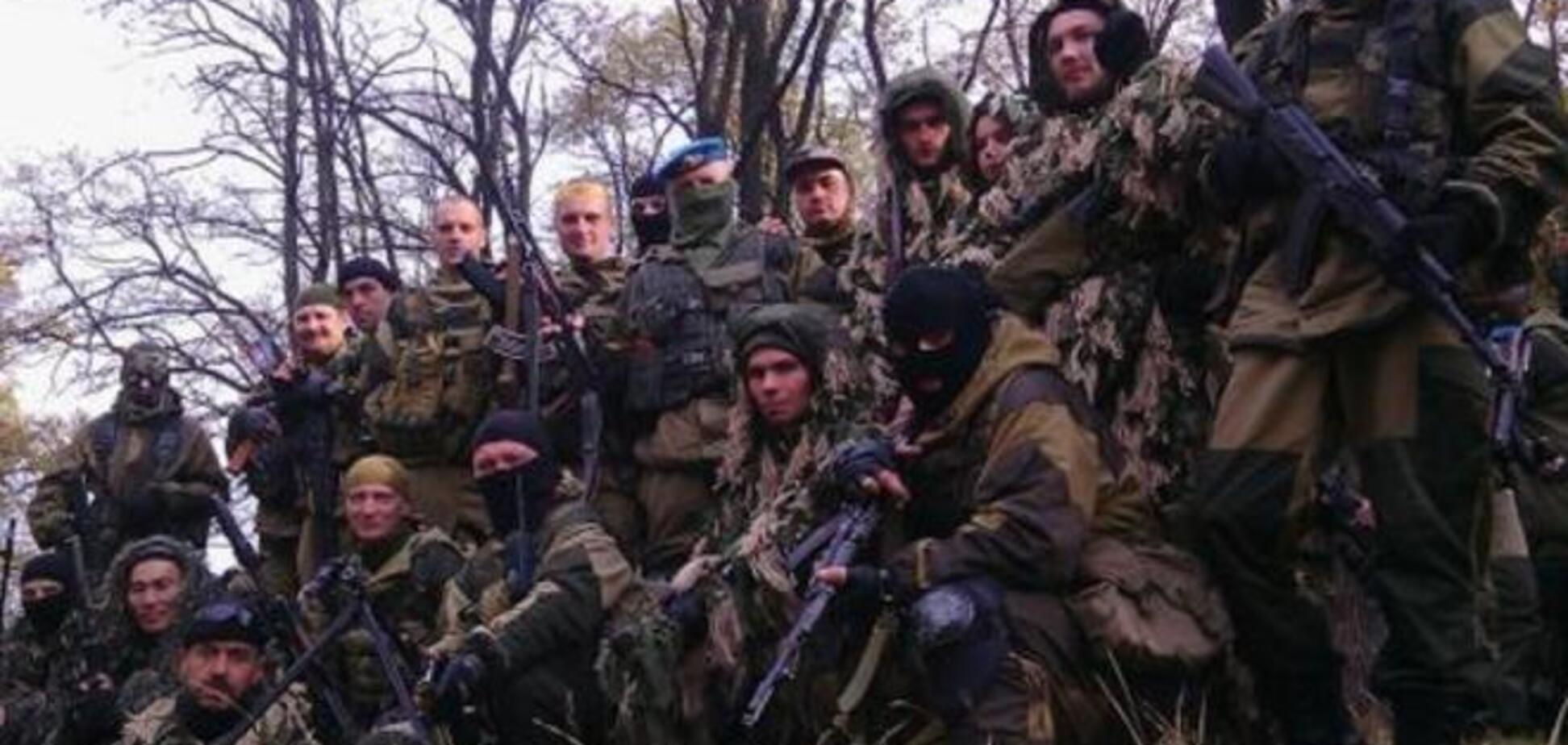 У Стрелкова выложили фото прибытия под Счастье укомплектованных российских наемников