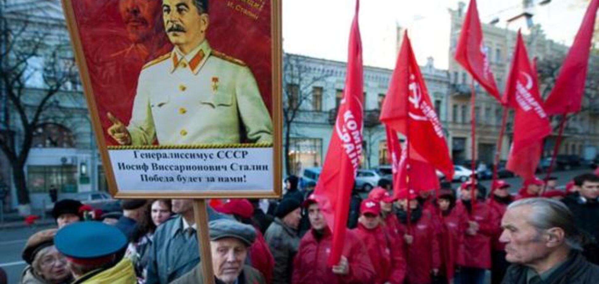 Террористы в Донецке проведут манифестацию по случаю годовщины октябрьской революции